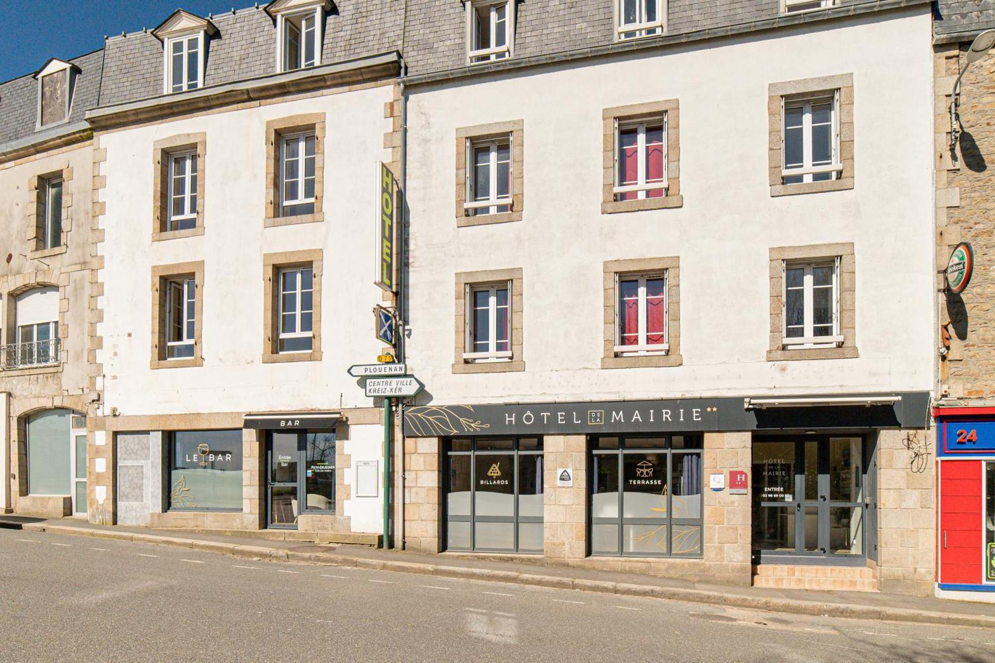 Hotel De La Mairie Saint-Pol-de-Leon Bagian luar foto